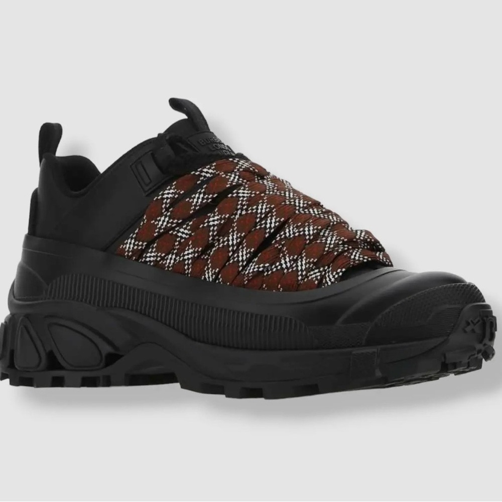 Burberry Men's Black Arthur Lace-Up Sneakers